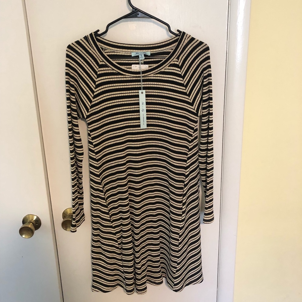 Striped dress with tags